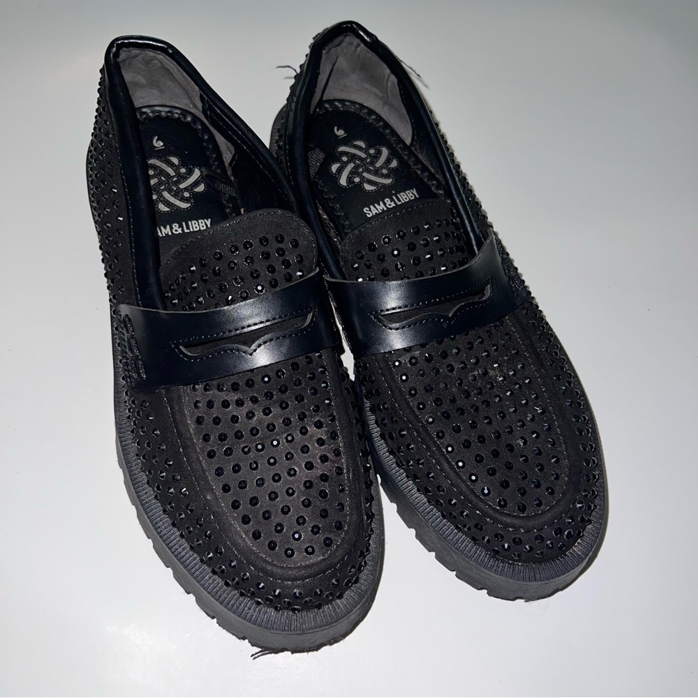Sam & Libby Black Studded womens Loafers